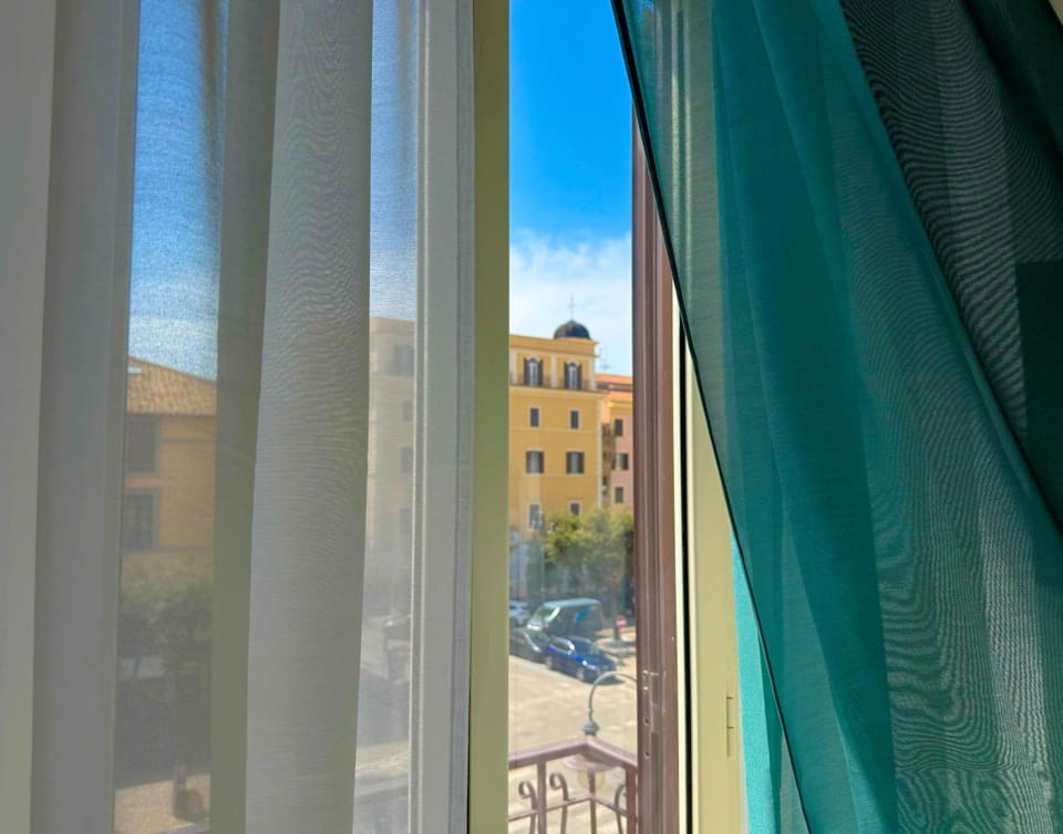 View (from property/room), View (from property/room), City view, City view