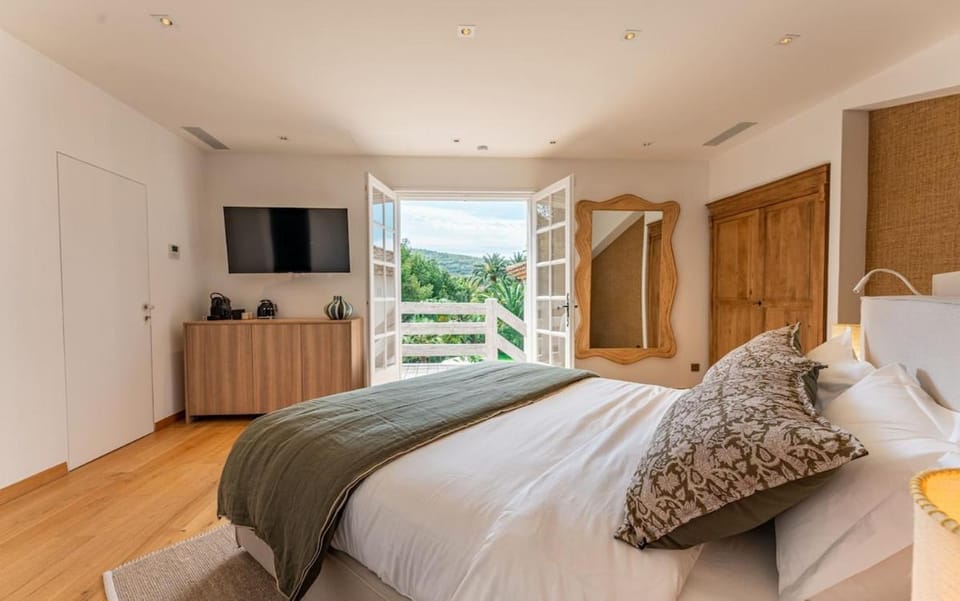 Studio TAMAN 2, proche du centre-ville et de la plage Apartment in Saint-Tropez