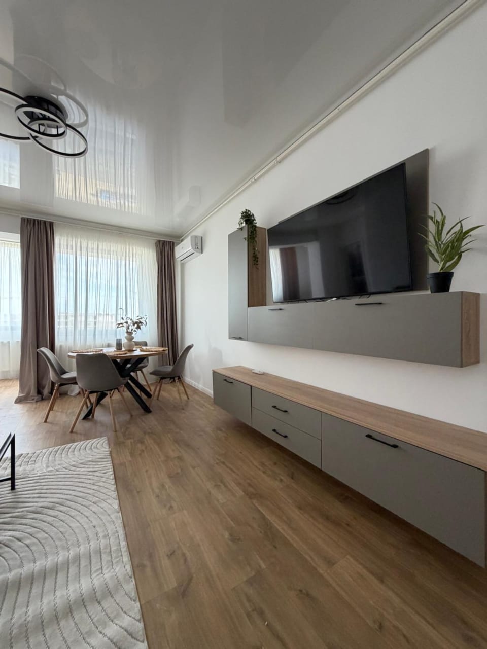 Stefan Beachfront Apartment 713 - Promenada Mamaia Nord Apartment in Constanța County