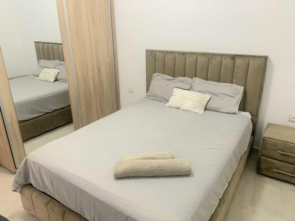 Appartement 3 pièces 800m de la plage Saidia WIFI et CLIM Apartment in Morocco