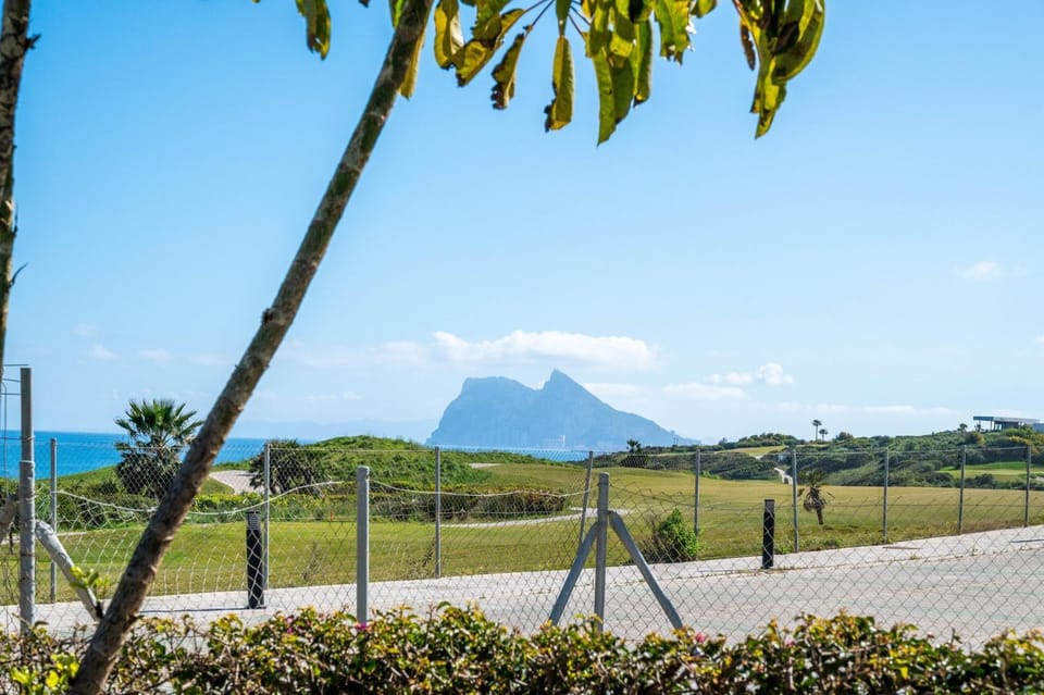 Nearby landmark, Natural landscape