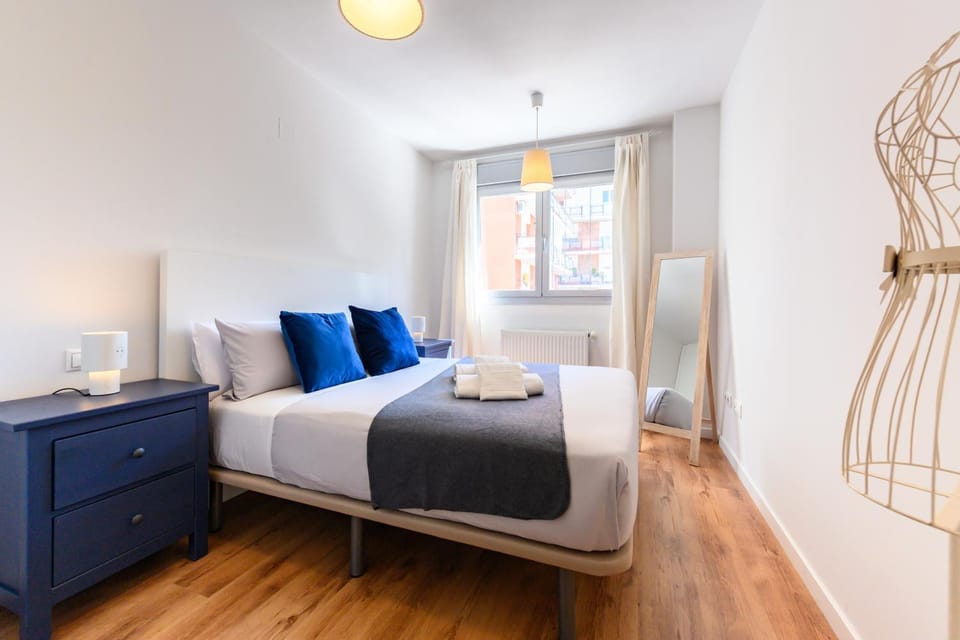 SAQU312C - Amplio piso de 1 dormitorio en Tetuán, Madrid - Alquiler temporal Apartment in Madrid