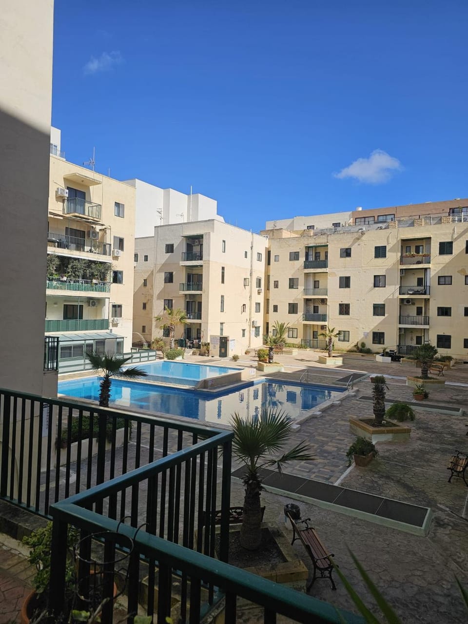 St Pauls bay modern two bedroom with pool Apartment in Saint Paul's Bay