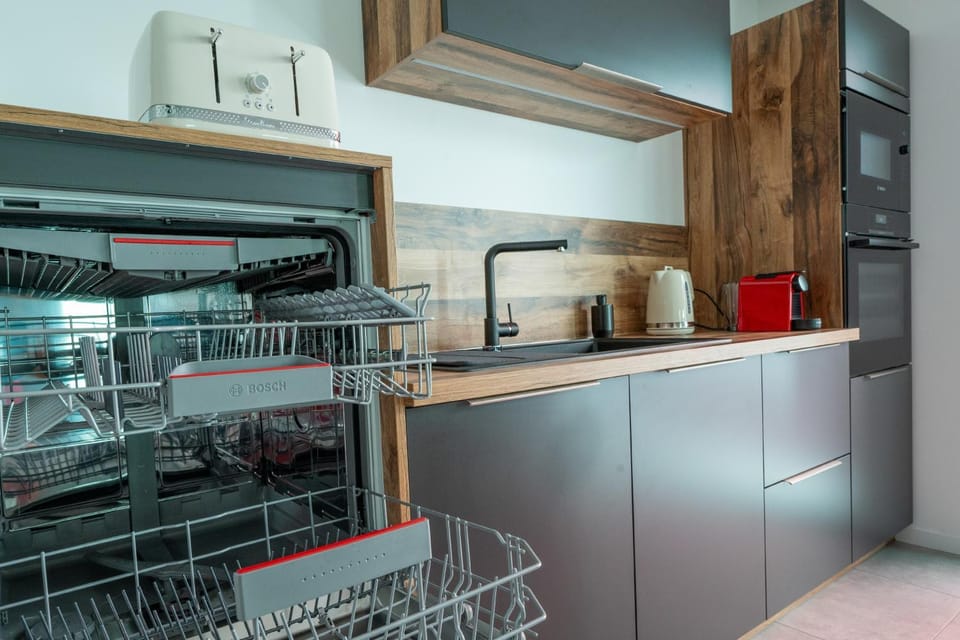 microwave, oven, toaster, kitchen