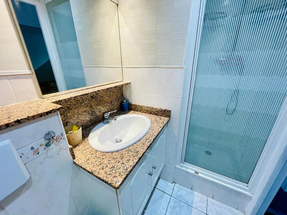 Les Falaises Apartment 4 pers Terrace Parking Beach 150m away Apartment in Agde