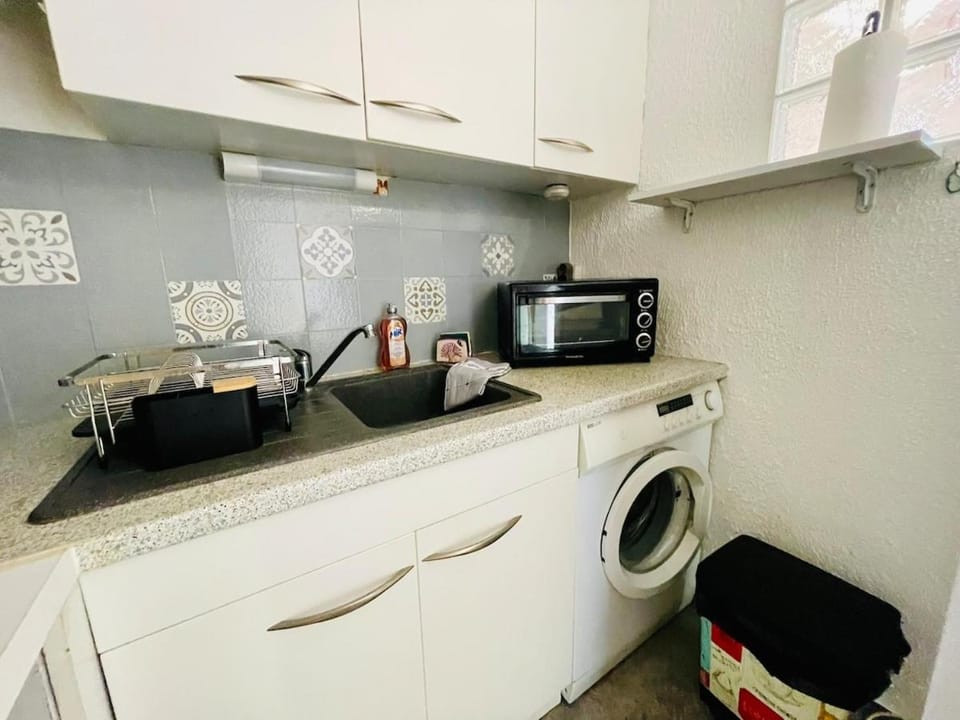 Les Falaises Apartment 4 pers Terrace Parking Beach 150m away Apartment in Agde