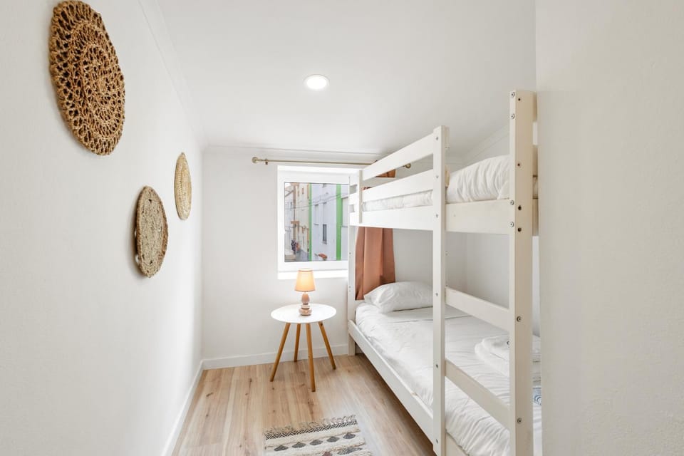 Bed, Photo of the whole room, Bedroom, bunk bed