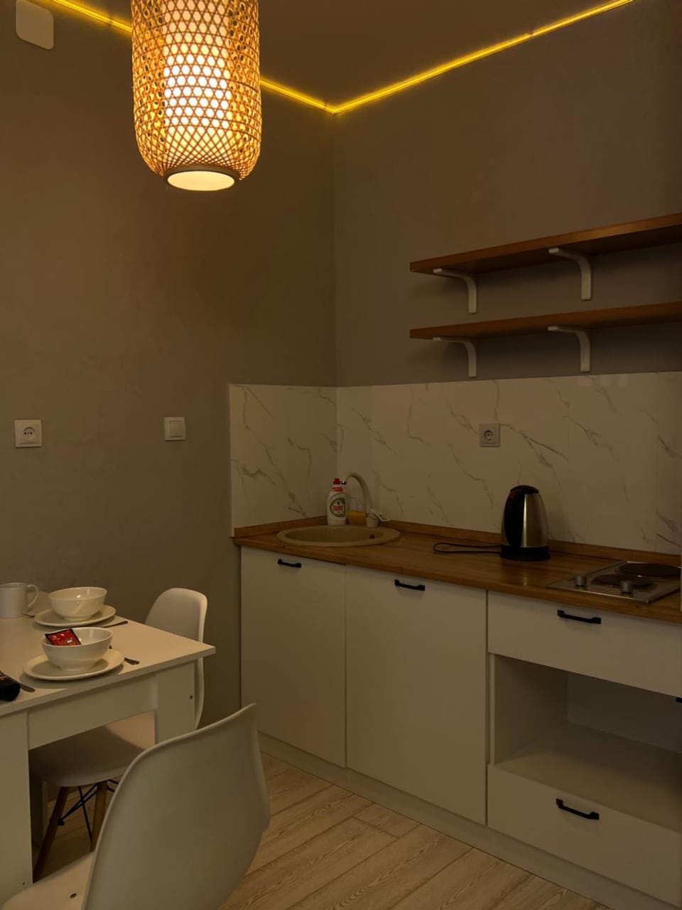 Almaty Auezov city, studio Apartment in Almaty