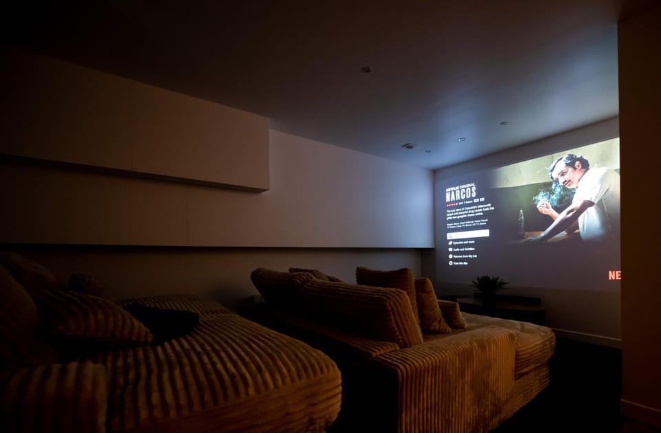 TV and multimedia, Living room