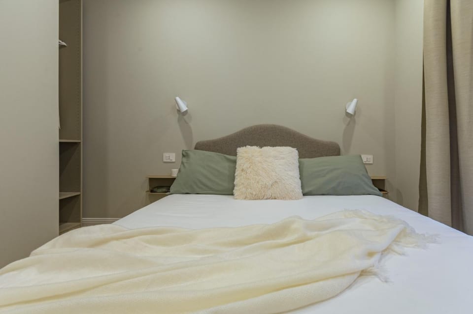 Allevi Rooms - Mastersuites on the Lake Como Bed and Breakfast in Lombardy