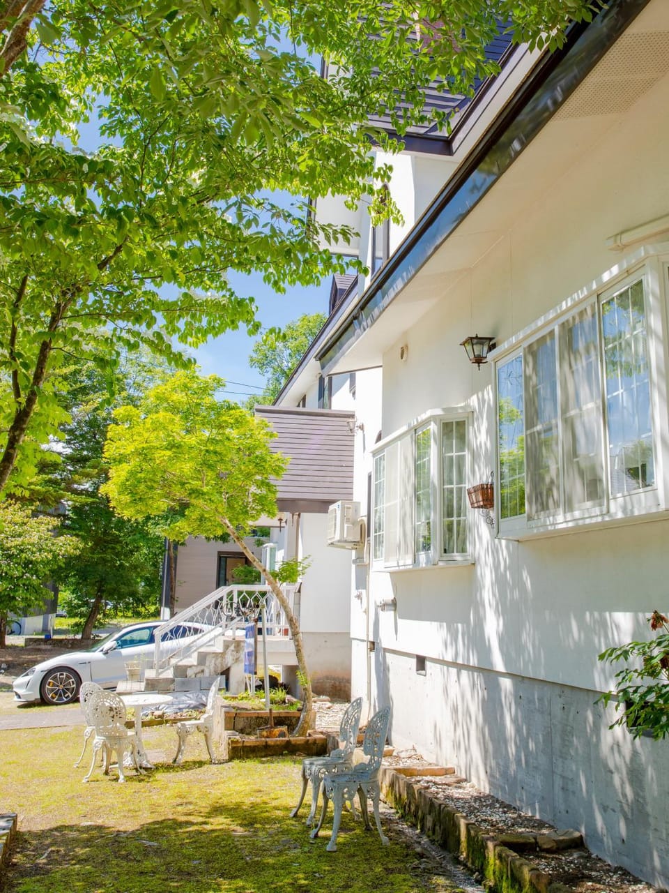 Spring, Day, Neighbourhood, Garden