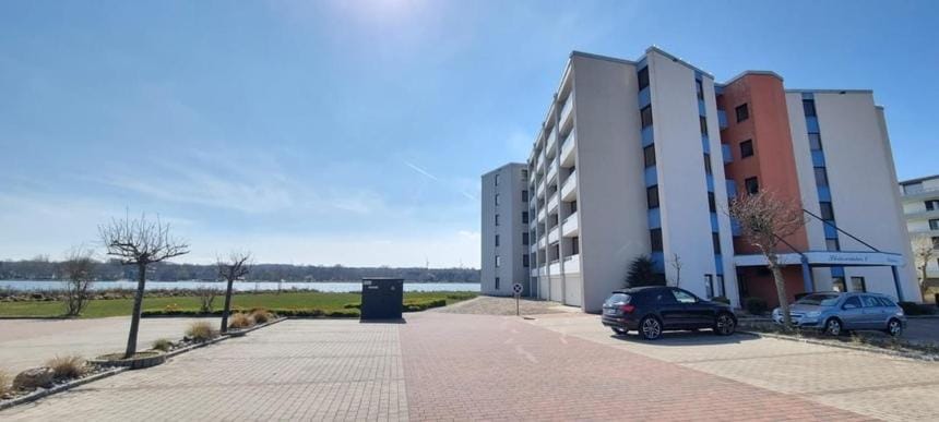 Property building, Parking