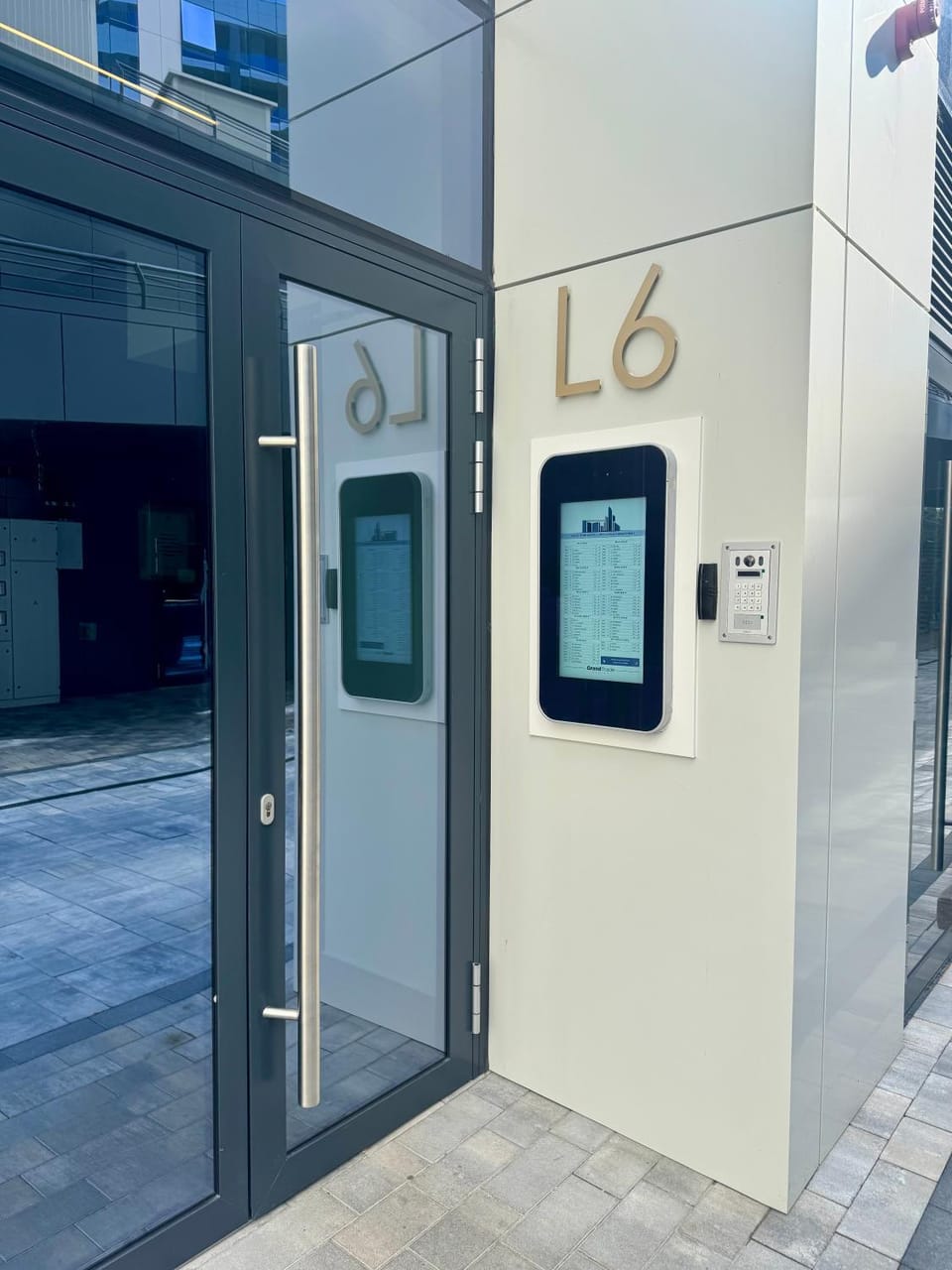 Property building, Facade/entrance, ATM