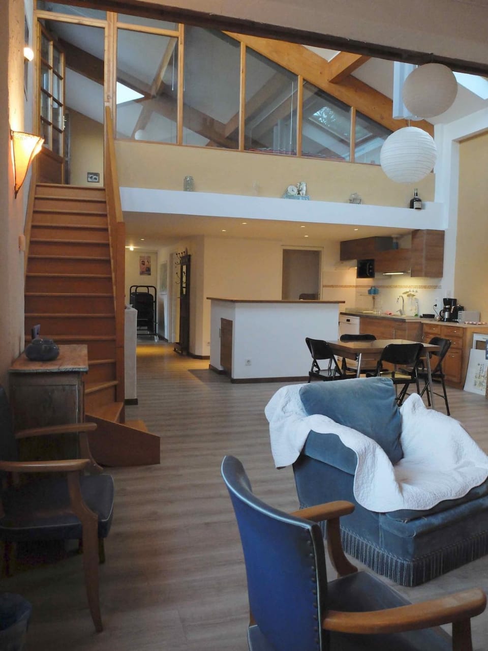 Vaste logement, 163 m2 en bord de vieille ville Apartment in Provence