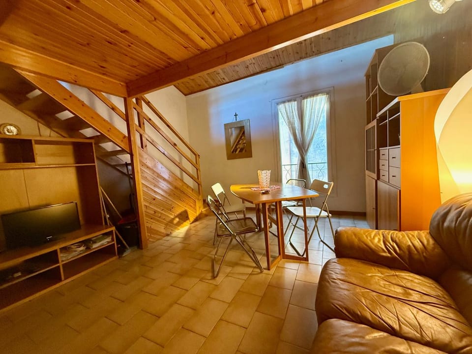 Casa Rondine Apartment in Castagneto Carducci