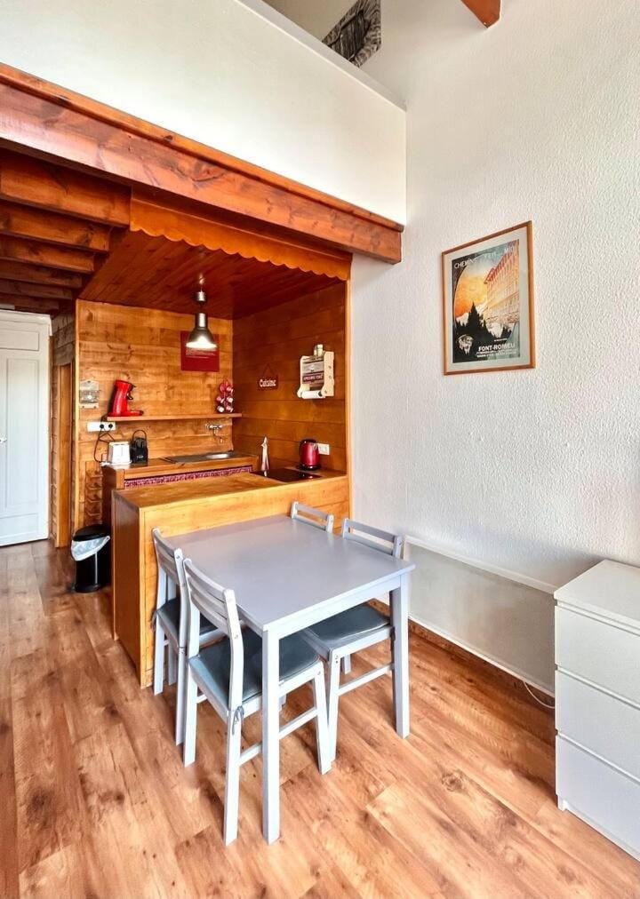 Charmant triplex au Grand Hôtel de Font-Romeu Apartment in Bolquère