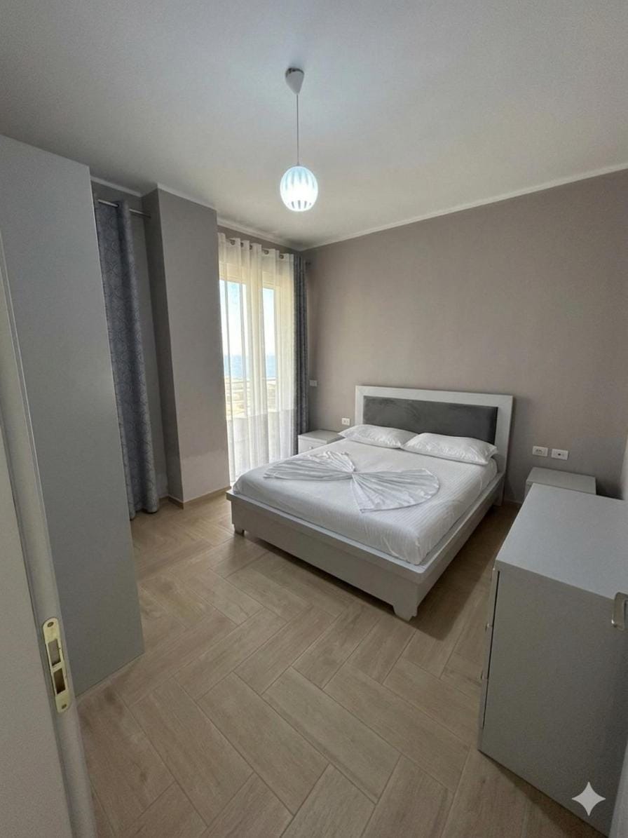 Bedroom, wardrobe