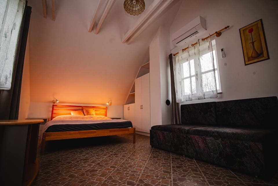 Erdődi Birok - Erdődi Liget - Erdődi Manor - Erdődi Grove House in Hungary