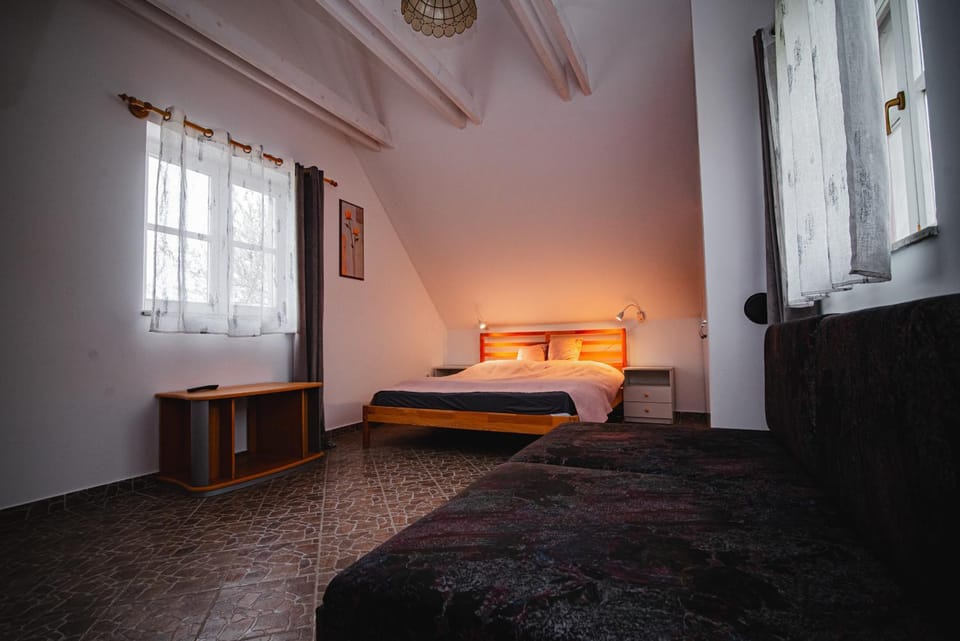Erdődi Birok - Erdődi Liget - Erdődi Manor - Erdődi Grove House in Hungary