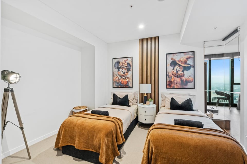Bed, Photo of the whole room, Bedroom, wardrobe