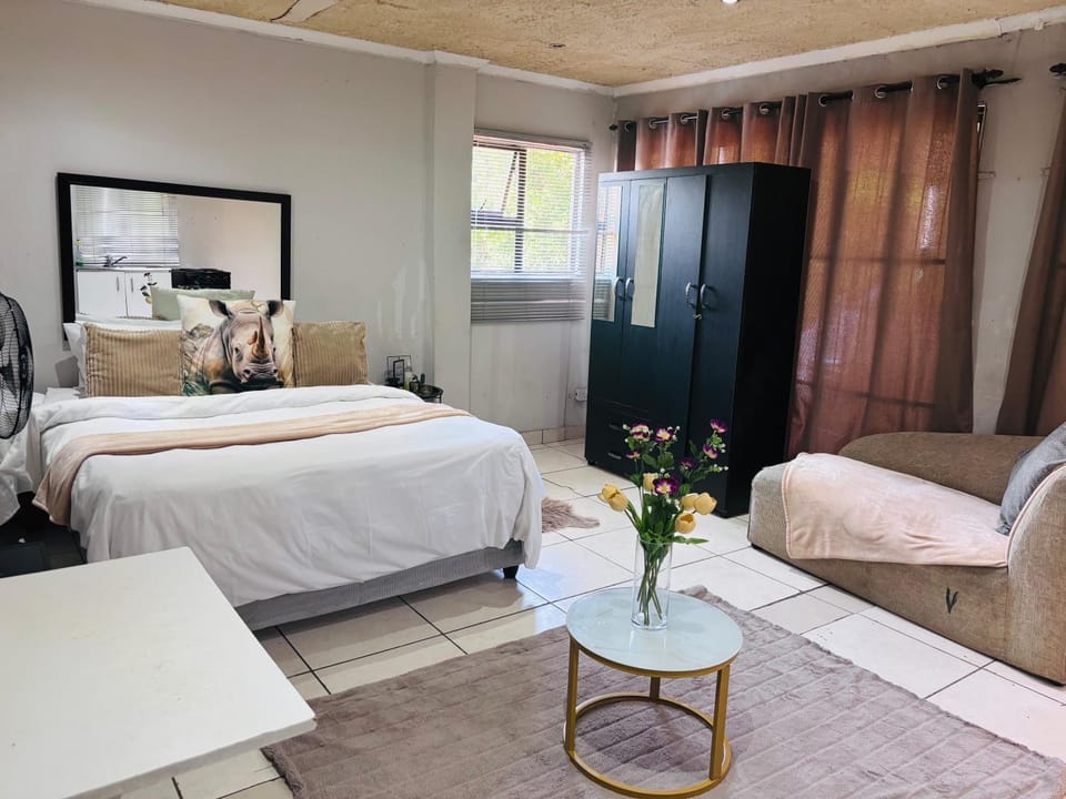 Cozy Corner Studio Vacation rental in Durban