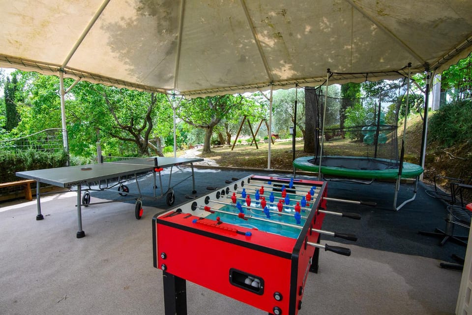 Billiard