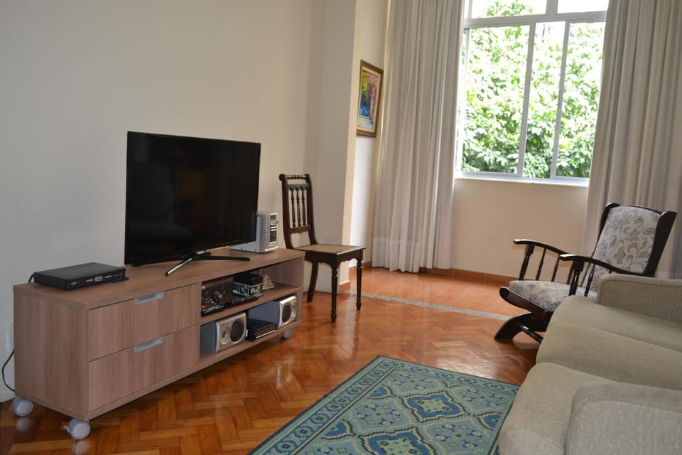 Living room, Decorative detail
