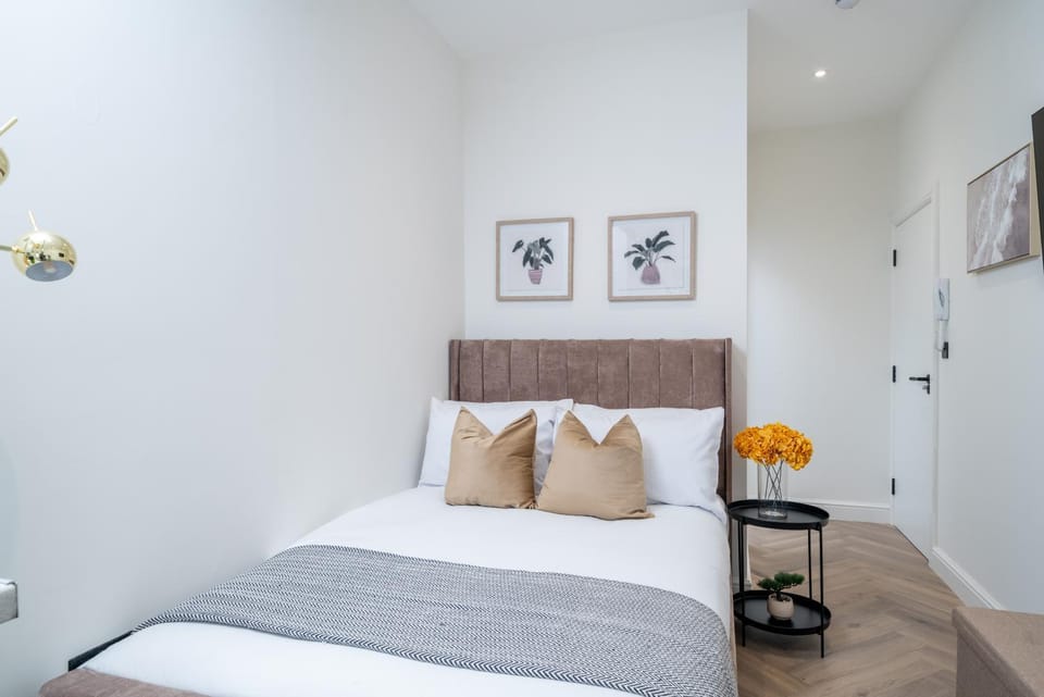 Modern Studio Apartments with Parking SW16 London Apartment in London Borough of Croydon