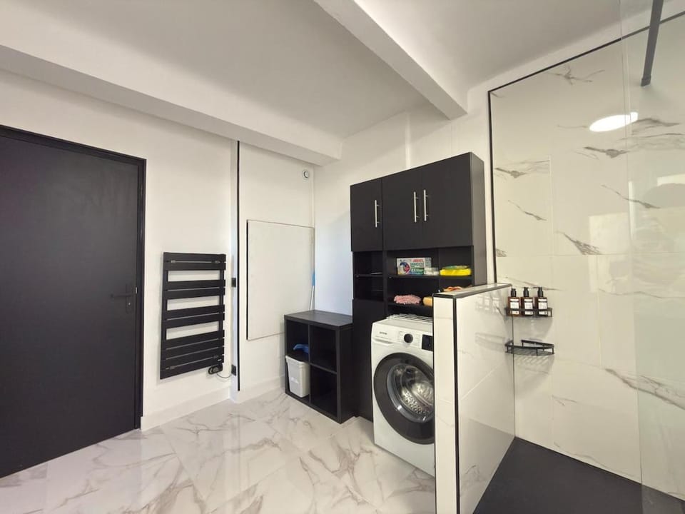 Contemporain - Centre-ville - Port 5min Apartment in La Seyne-sur-Mer