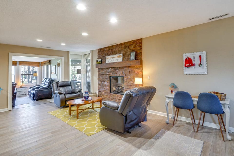 Tan-Tar-A Estates Margaritaville Golf Course Home House in Lake of the Ozarks