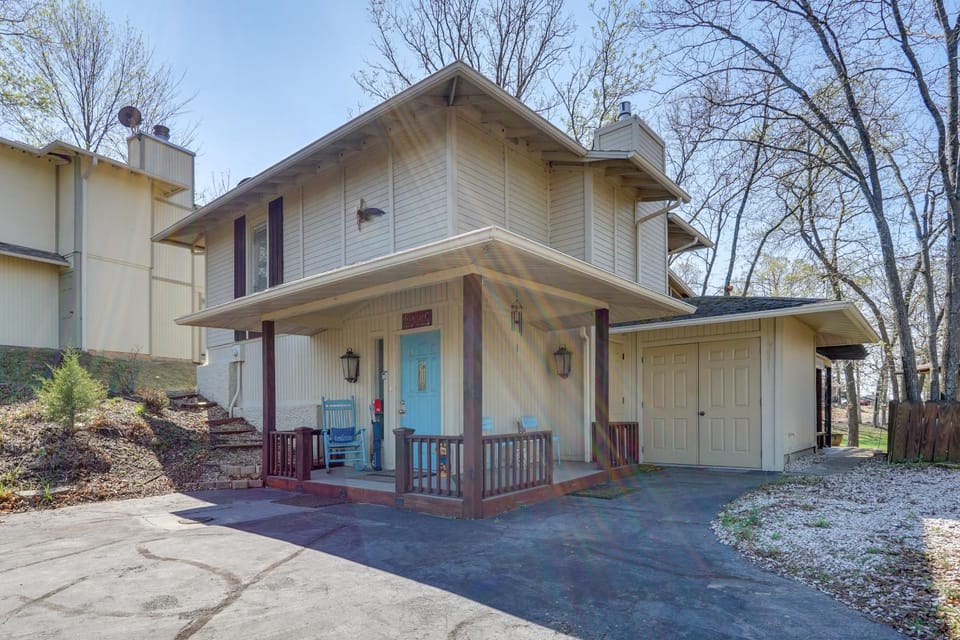 Tan-Tar-A Estates Margaritaville Golf Course Home House in Lake of the Ozarks