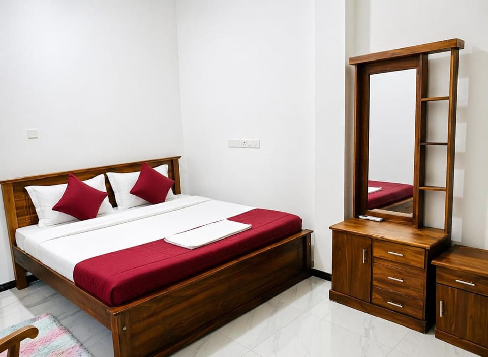 Bed, Photo of the whole room, Bedroom, towels, wardrobe