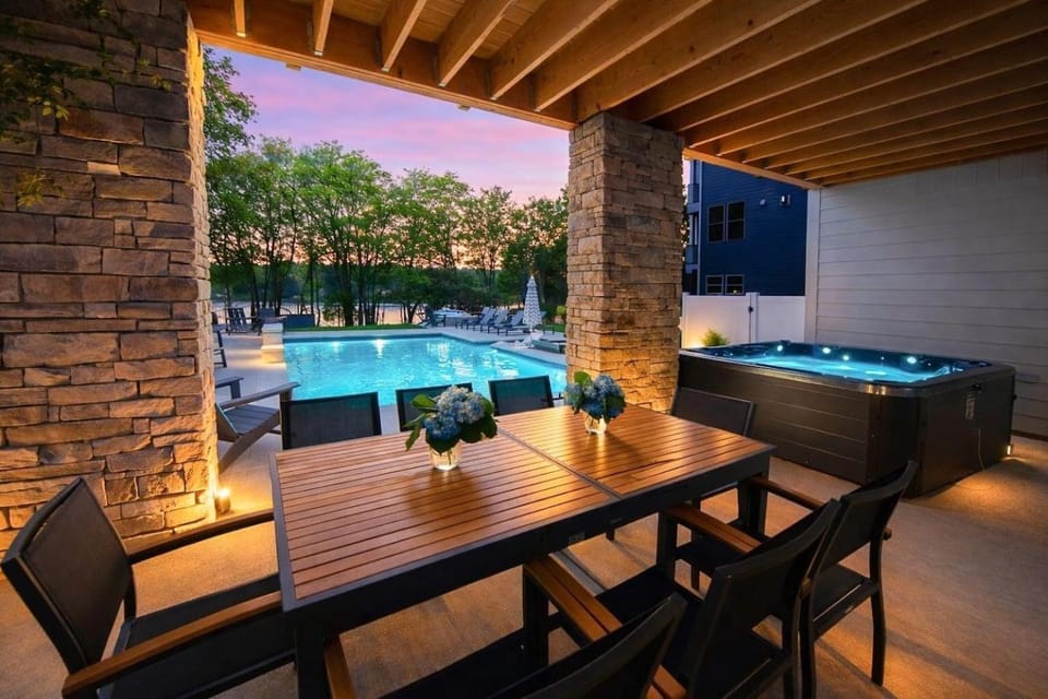 Patio, Hot Tub, Pool view, Swimming pool