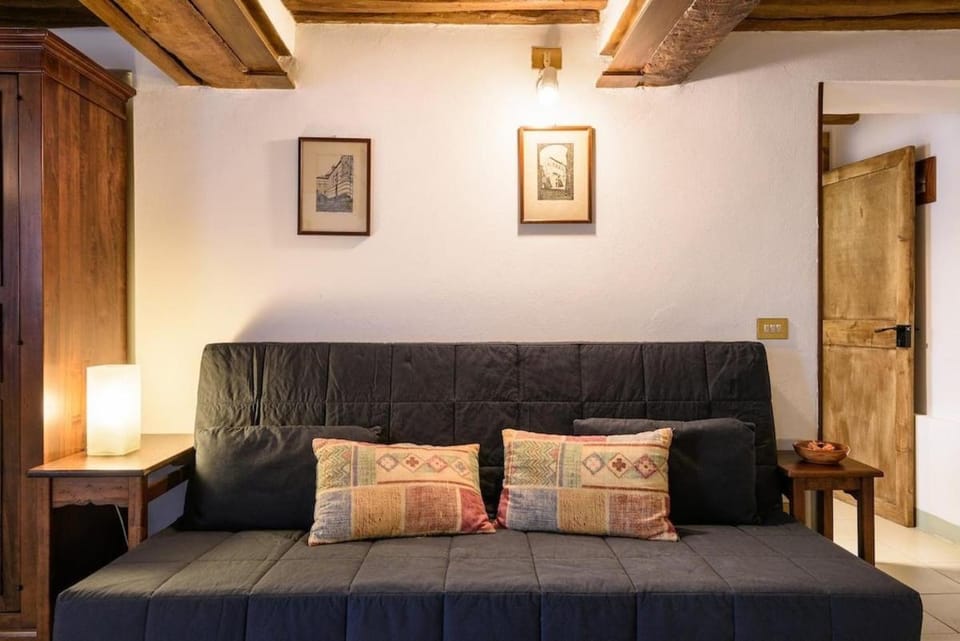 Suite 19zero3 Apartment in Siena
