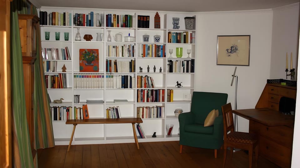 Property building, Living room