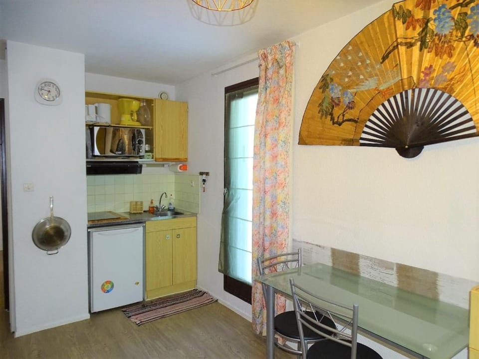 STUDIO CABINE AVEC JARDINETS AU PIED DES PISTES DE PYRENEES 2000 Cabin in Bolquère