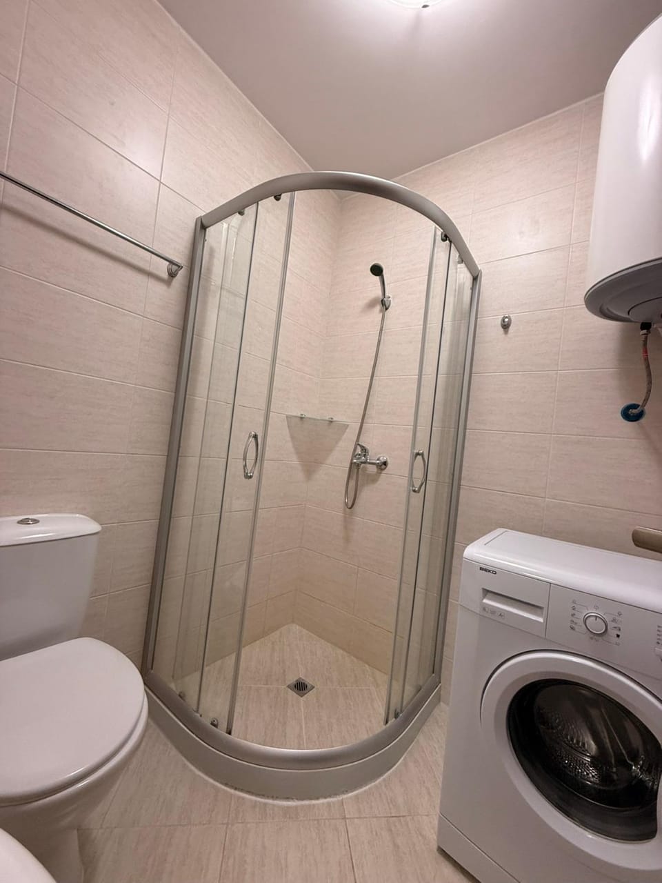 Bathroom, washing machine