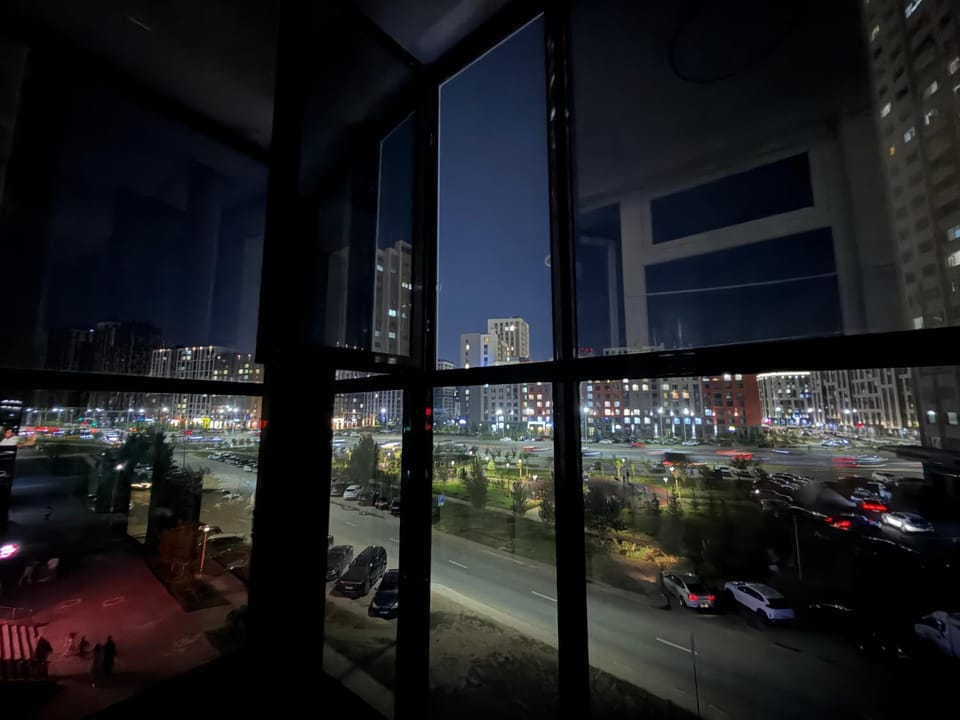 Астана Центр Ханшатыр Apartment in Kazakhstan