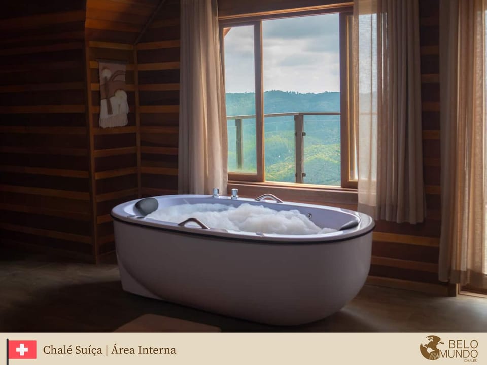 Natural landscape, Photo of the whole room