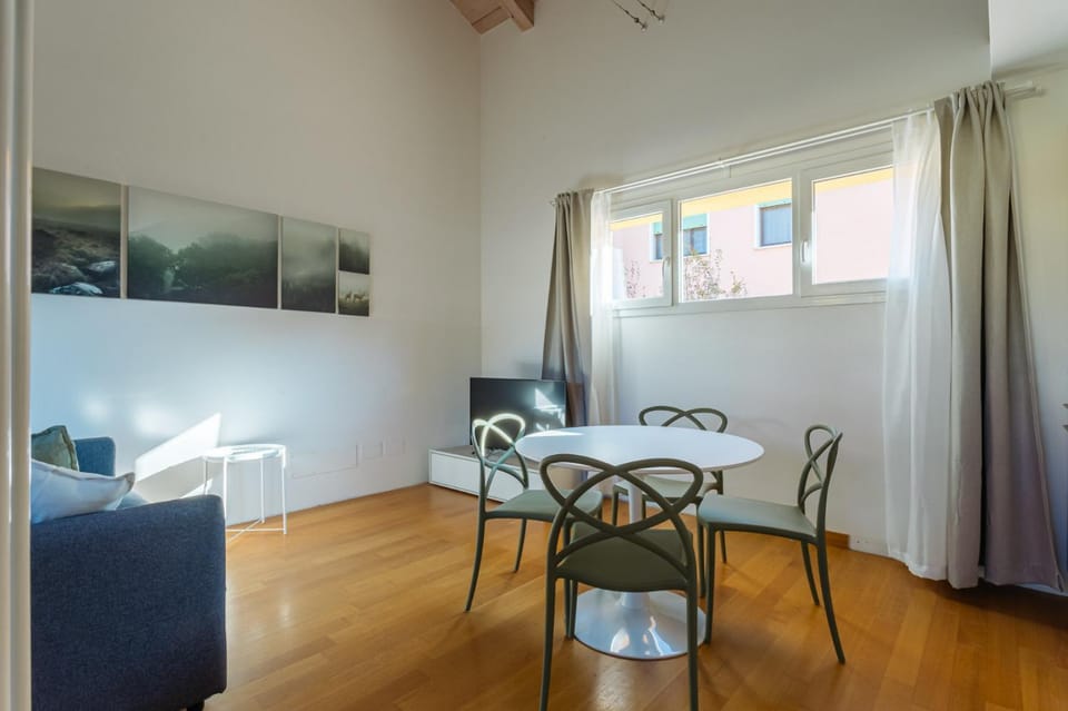 Yourbanflat Ring River Apartment in Padua