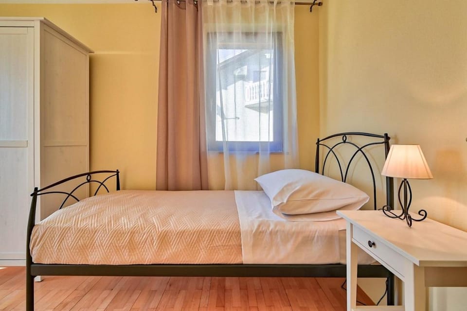 Oscar apartments with shared pool Apartment in Zadar