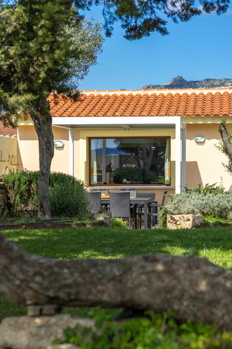 Property building, Garden