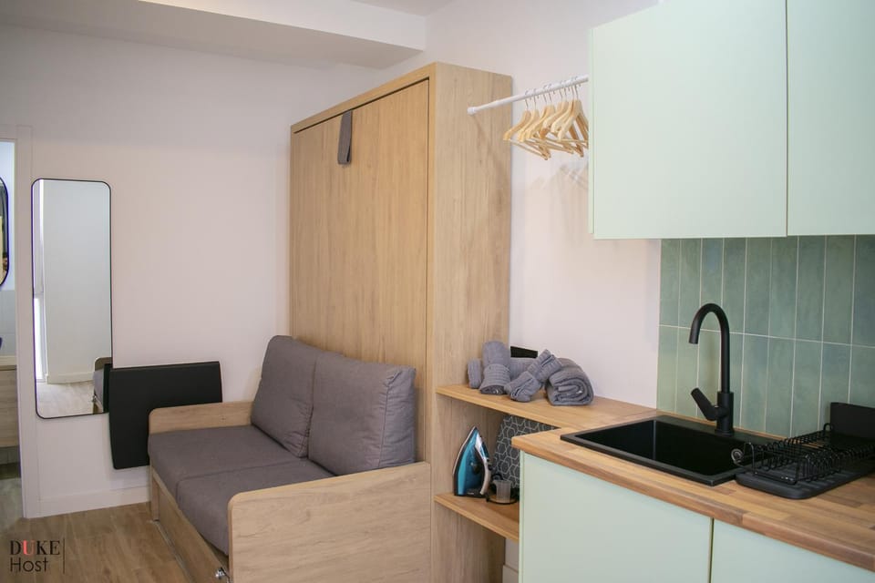 CH Valle del Oro Hostel in Madrid