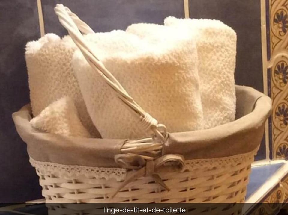 towels, towels