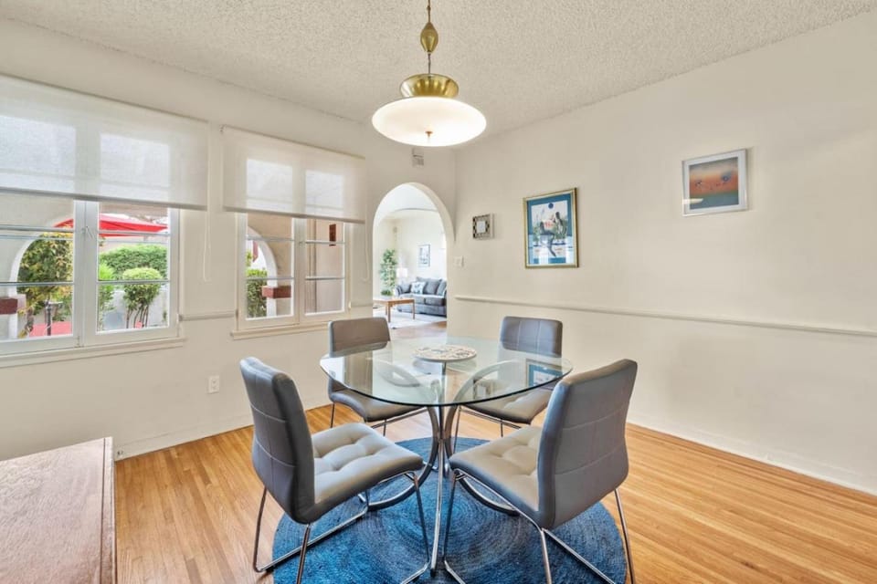 NEW Morningside Park Spanish Home Near SoFi House in Inglewood