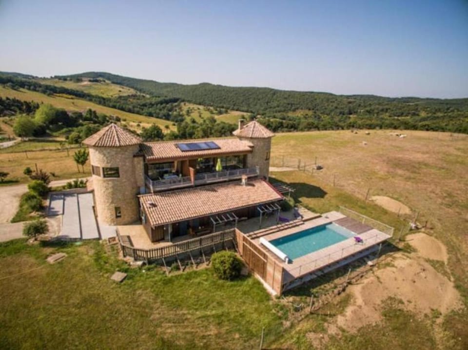 Sejour vue sur les Pyrenees Apartment in Occitanie