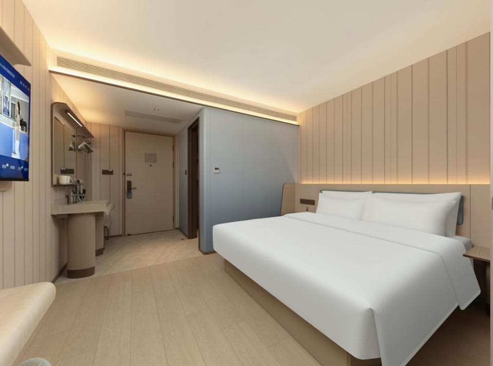 Hanting Hotel Qingdao Zhanqiao Scenic Area Hotel in Qingdao
