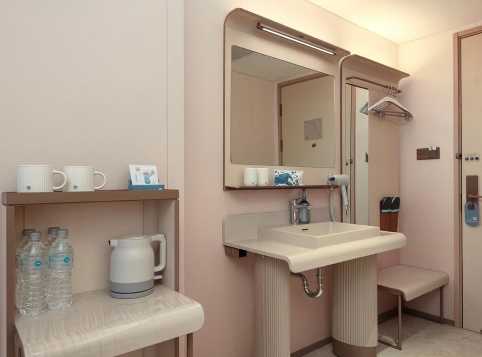 Hanting Hotel Qingdao Zhanqiao Scenic Area Hotel in Qingdao