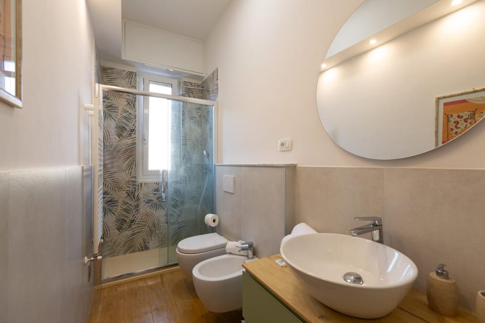 Bathroom, Balcony/Terrace, Balcony/Terrace