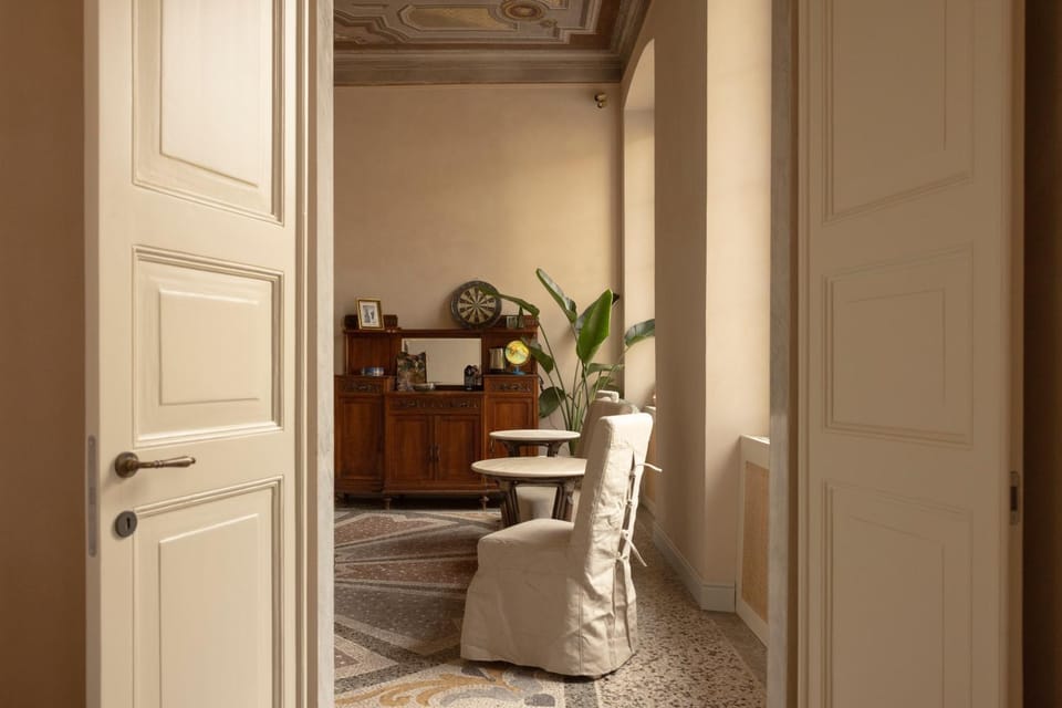 Colombo Suites Bed and Breakfast in Lavagna